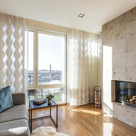 Airhome - The Admiral House *